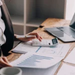 Finanční polštář pro klidný spánek: kolik odkládat a kde peníze držet